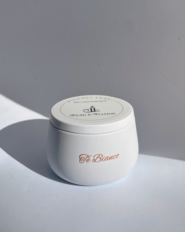 Piccoli Lussi 100g – Tè Bianco | Essenziale
